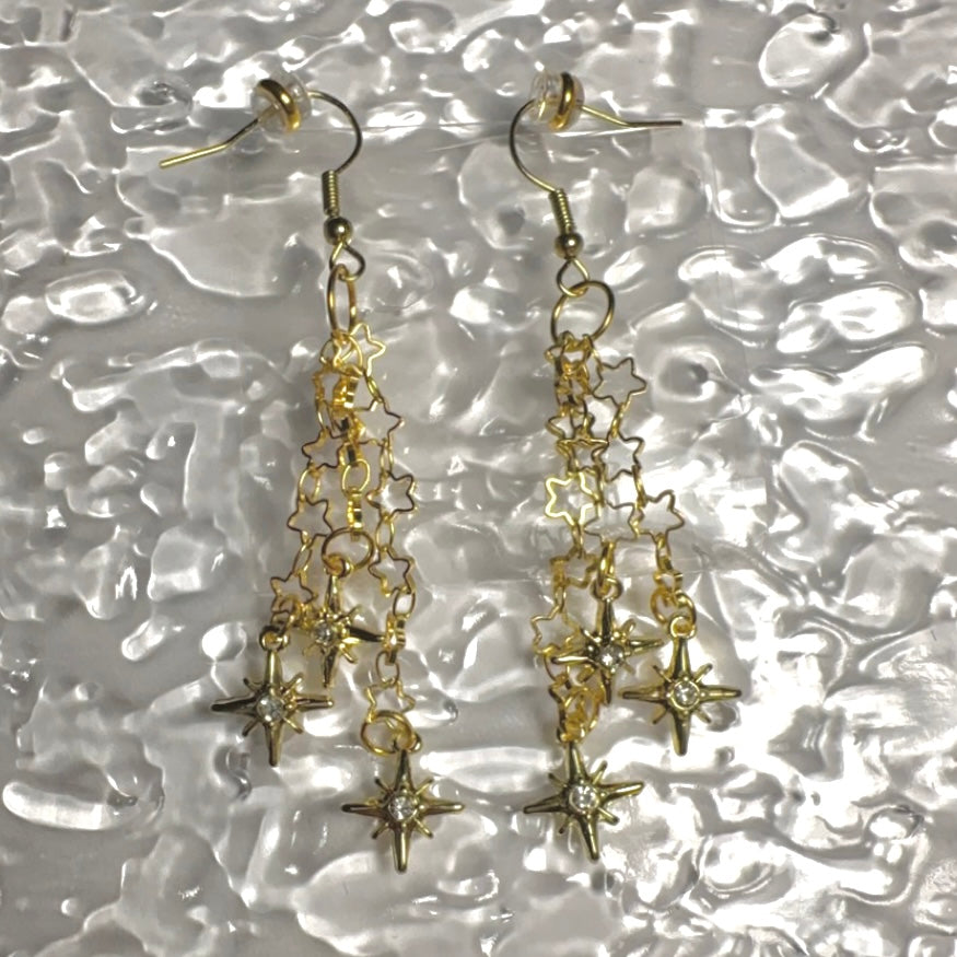 Gold star earrings